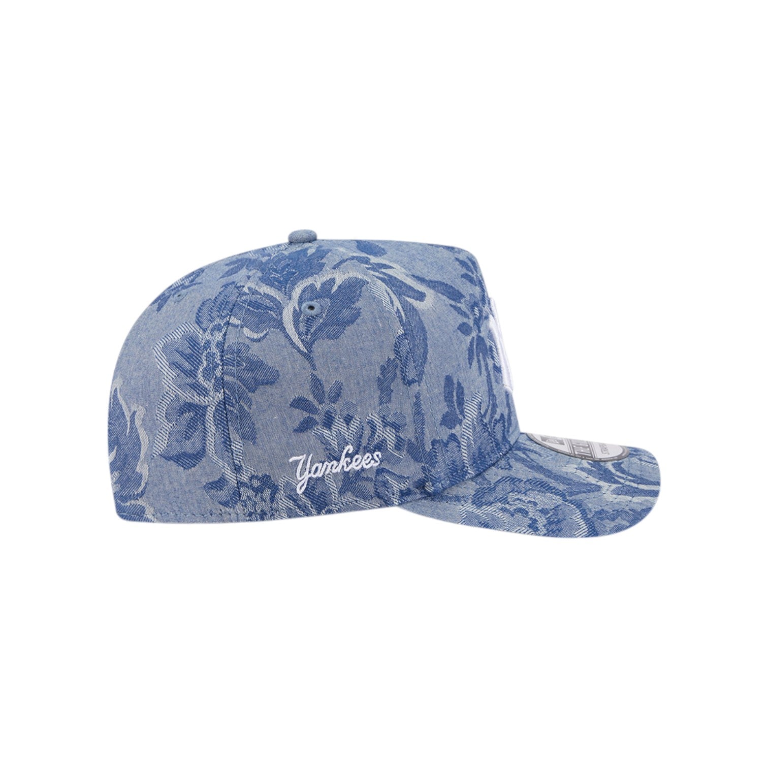 Golfer New York Yankees Denim Jacquard Three Looms