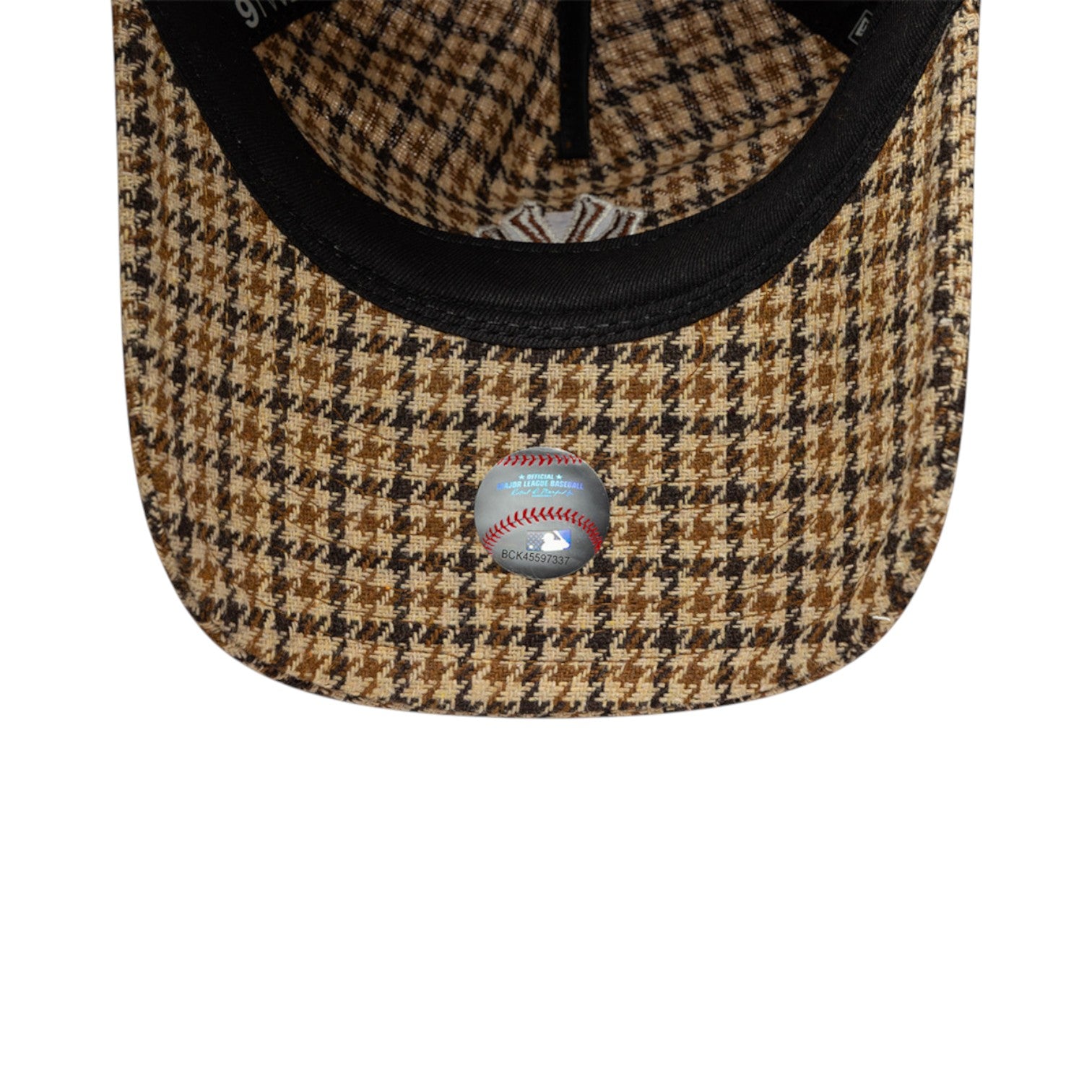 9TWENTY A-Frame New York Yankees MLB Check Beige