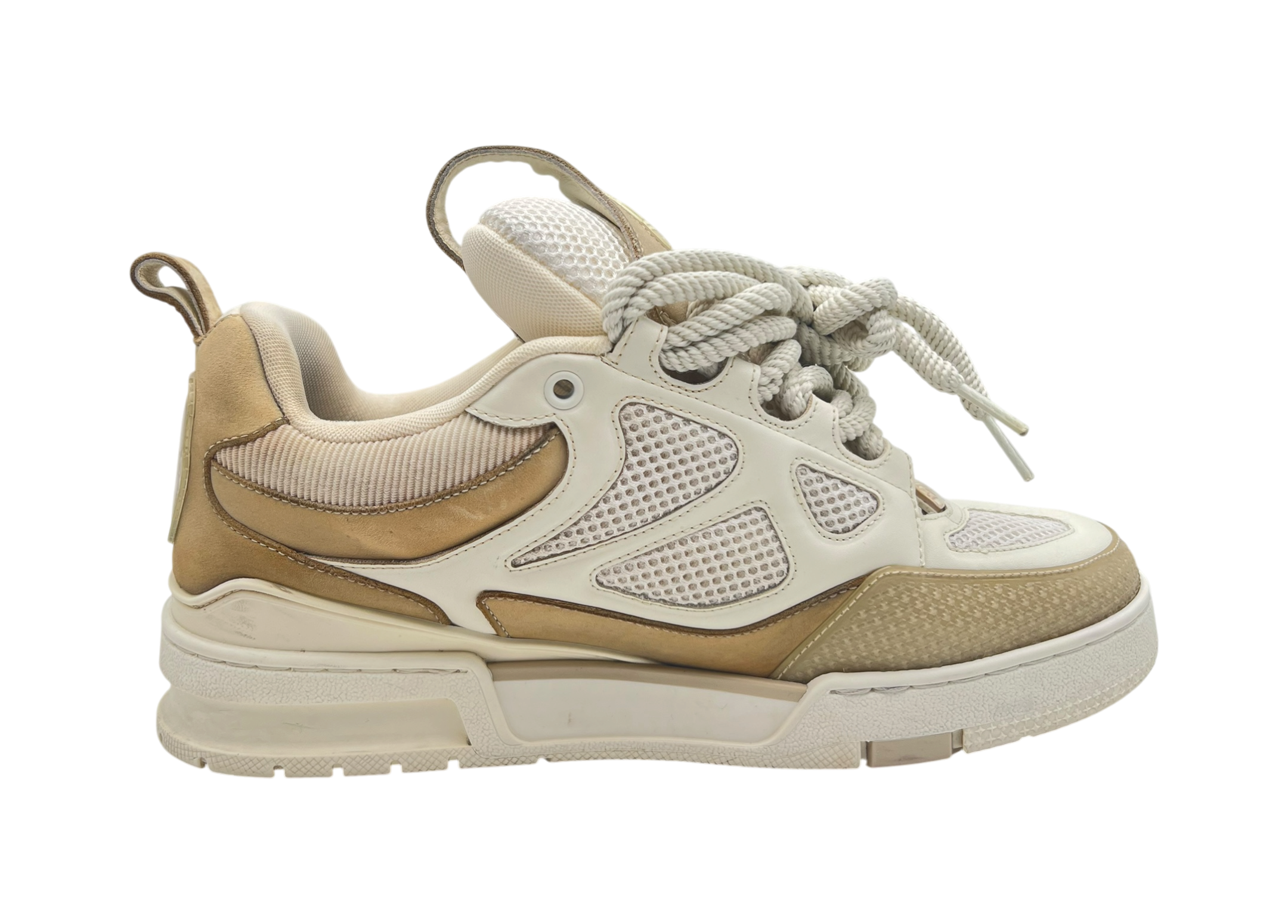 Louis Vuitton Skate Beige COND 8/10 (NO BOX)