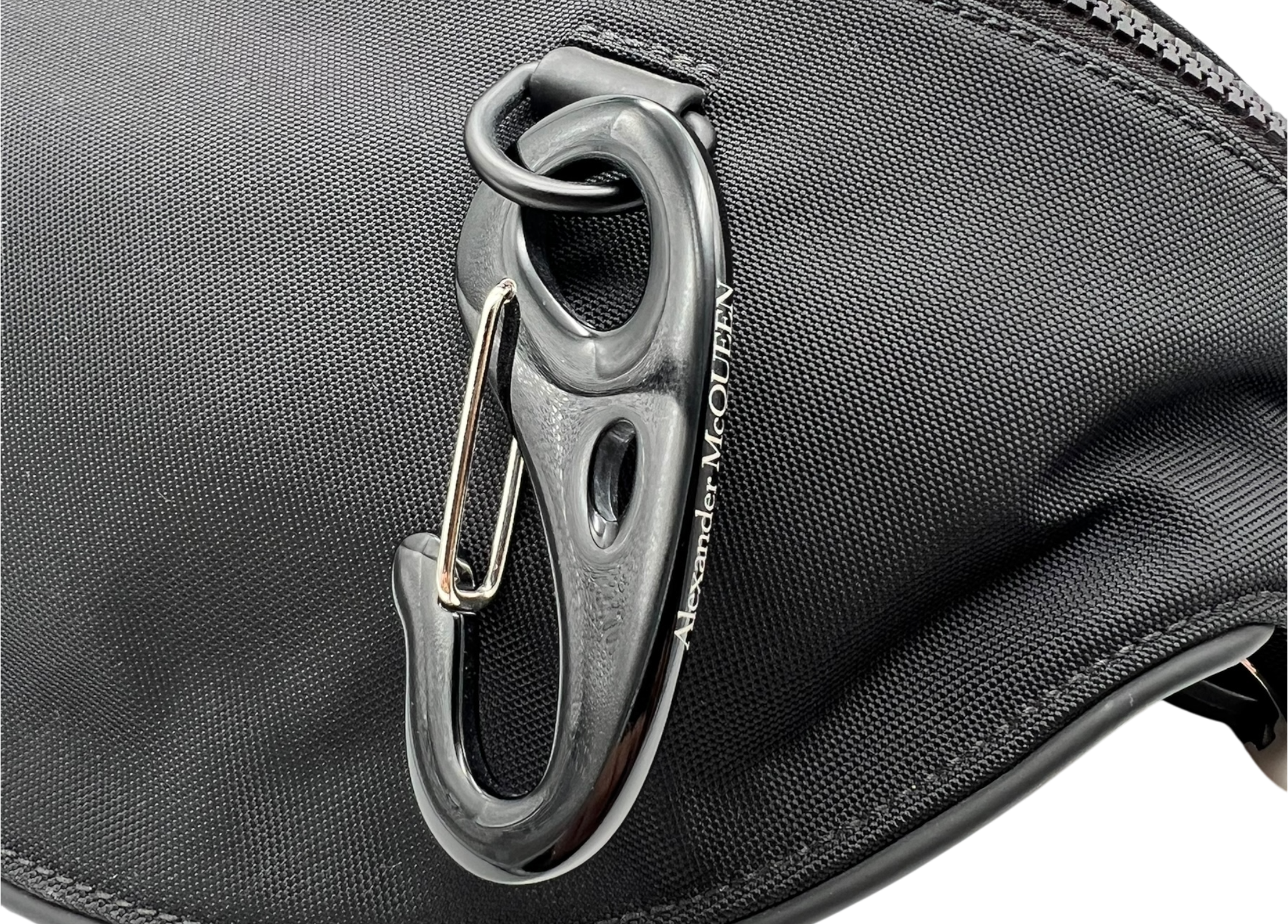 Alexander McQueen Bag COND 10/10