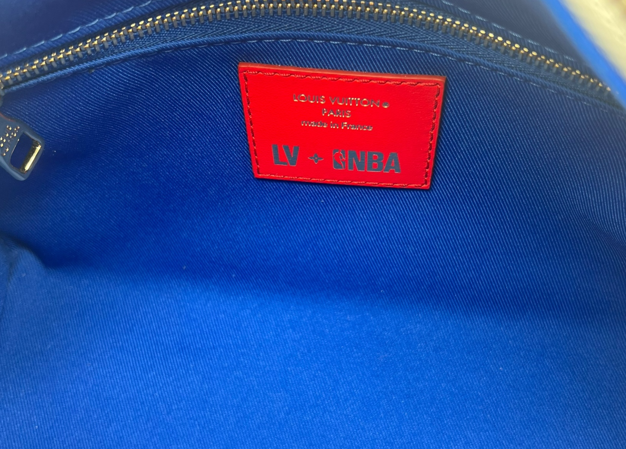 Louis Vuitton NBA Cloackroom Dopp Kit Leather Blue COND 9.5/10