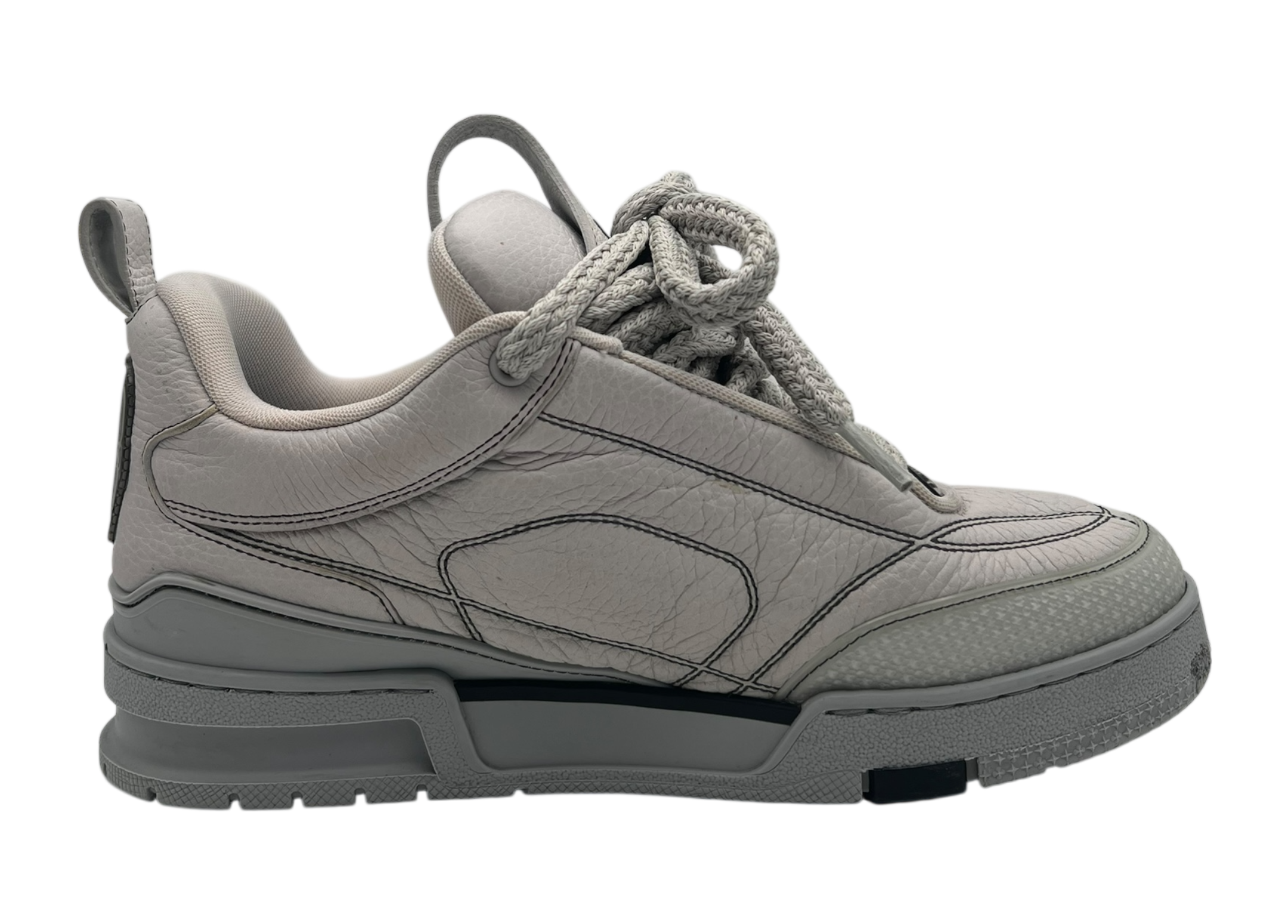 Louis Vuitton Skate Grey COND 9/10 (NO BOX)