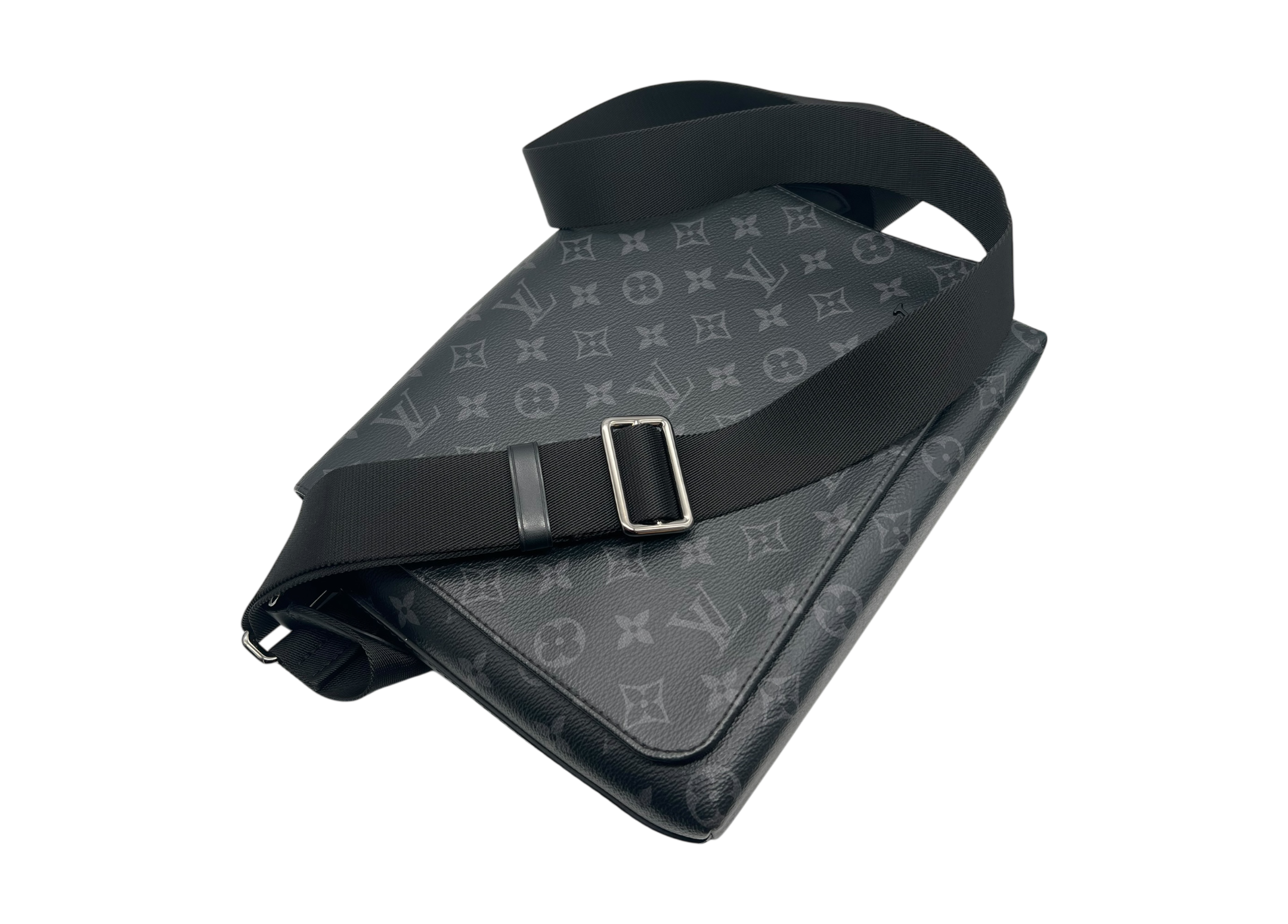 Louis Vuitton Messenger Monogram Eclipse COND 9.8/10