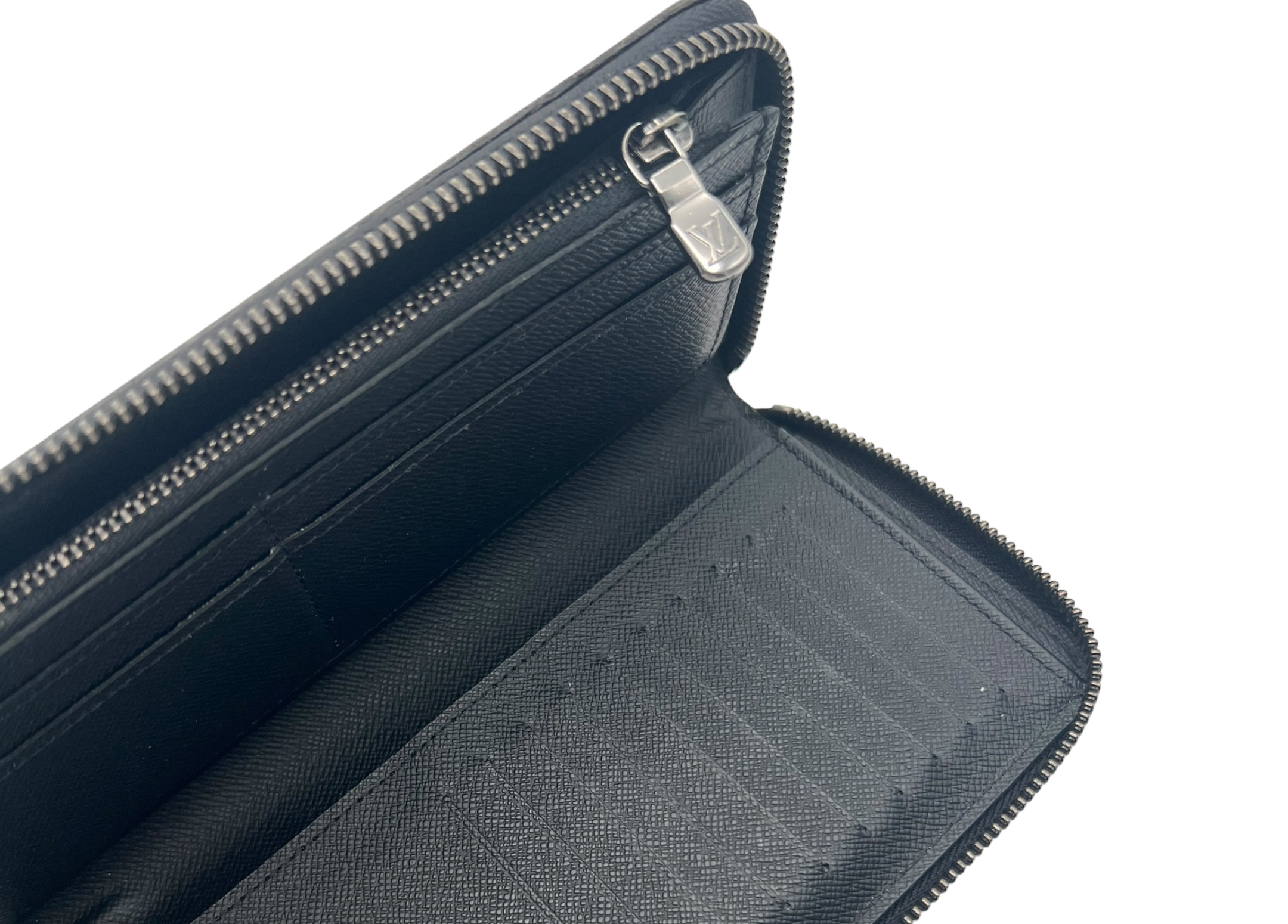 Louis Vuitton Zippy Wallet Black COND 9/10