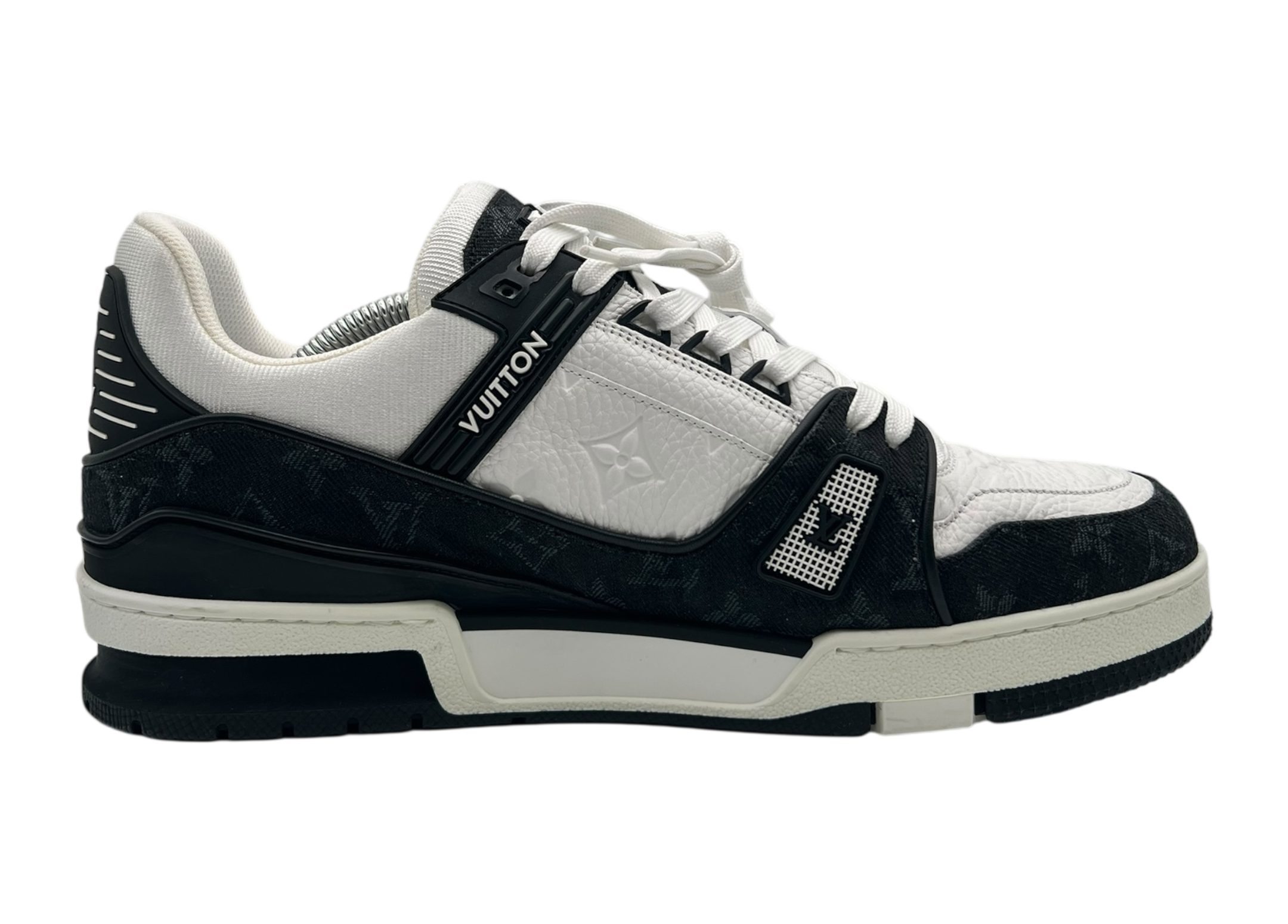 Louis Vuitton Trainer Denim White Black COND 9.8/10 (NO BOX)