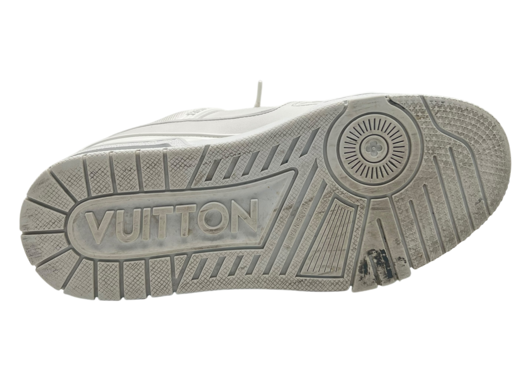 Louis Vuitton Trainer White COND 9/10 (OG ALL)