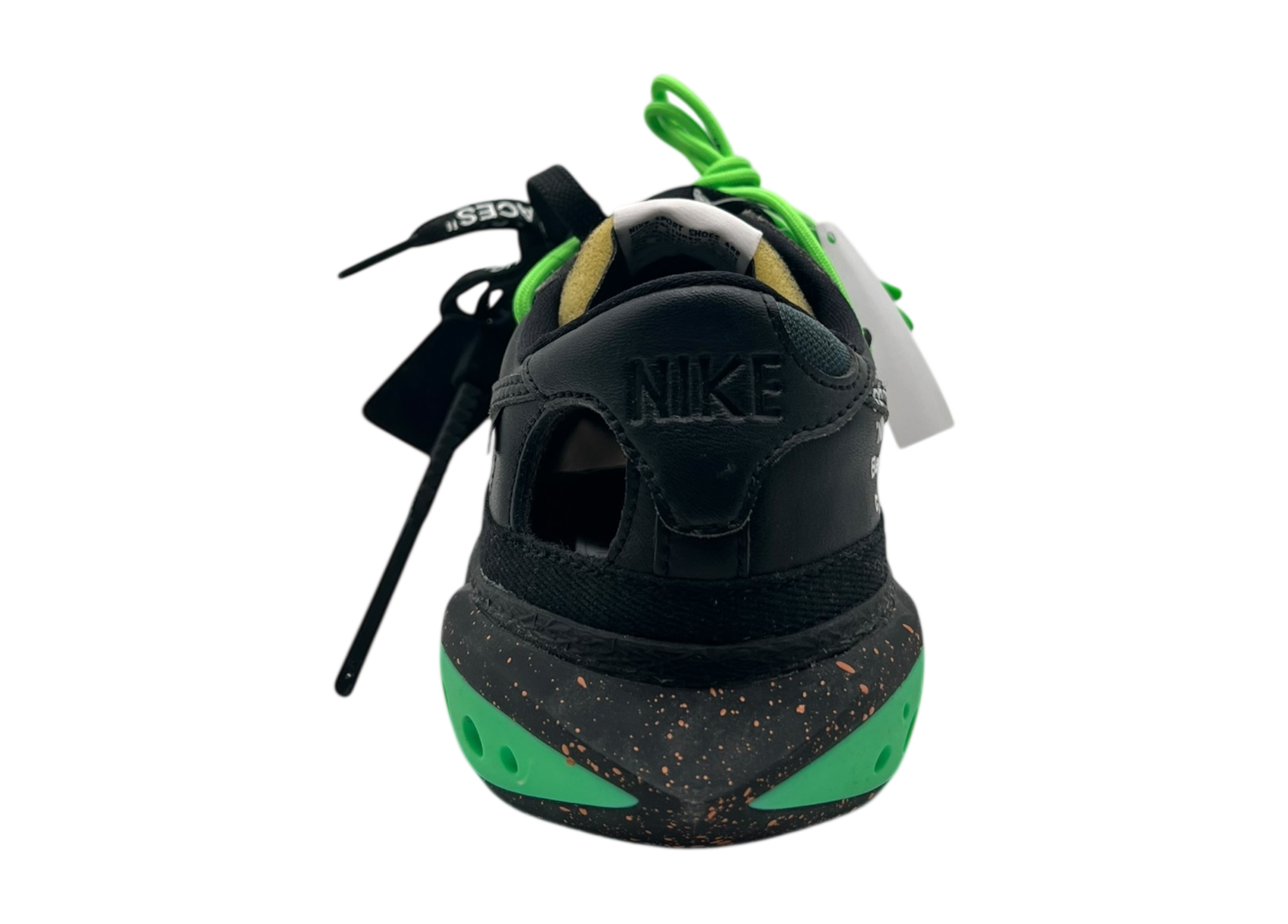 Blazer Low Off-White Black COND NEW (NO BOX)