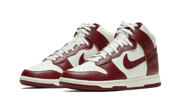 Dunk High Team Red