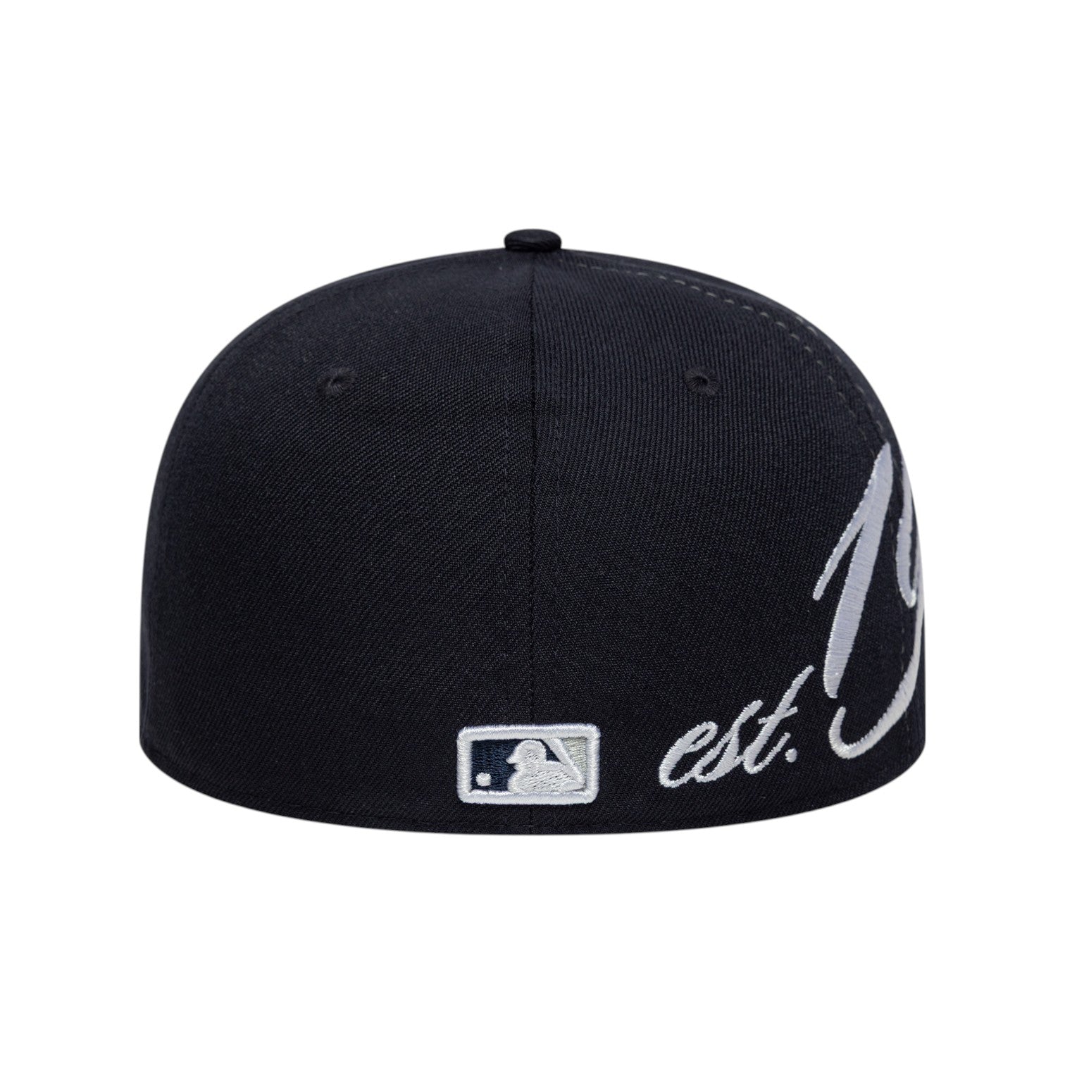 59FIFITY Fitted Low Profile New York Yankees MLB Est Script Navy