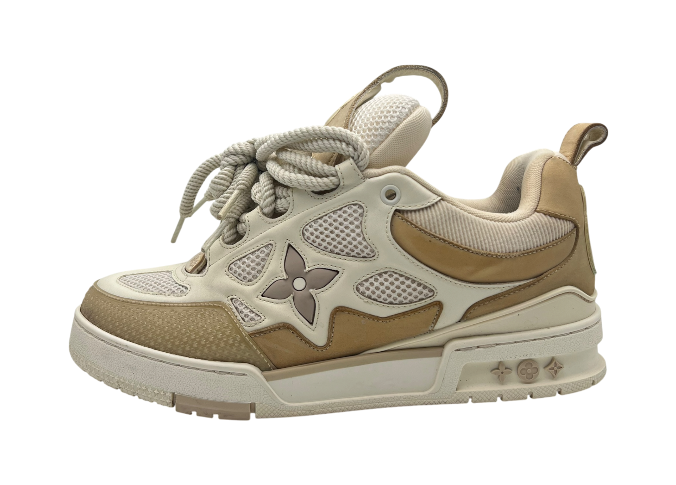 Louis Vuitton Skate Beige COND 8/10 (NO BOX)