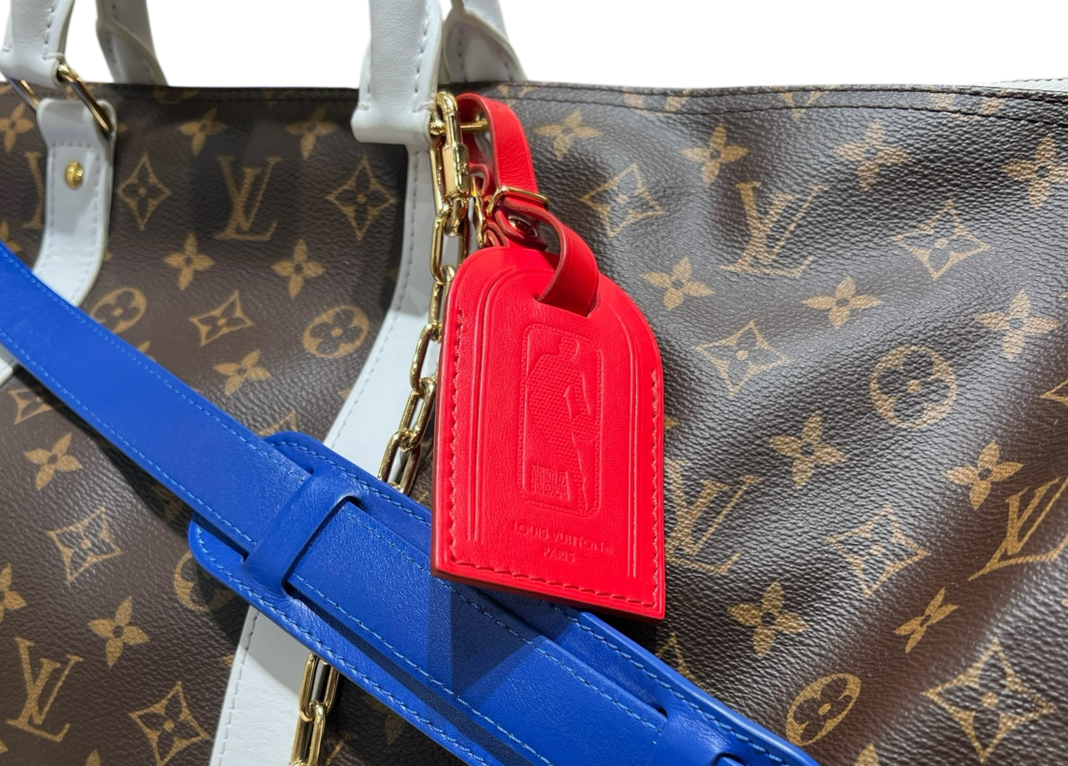 Louis Vuitton NBA Keepall Bandouliere 55 Monogram COND 9/10
