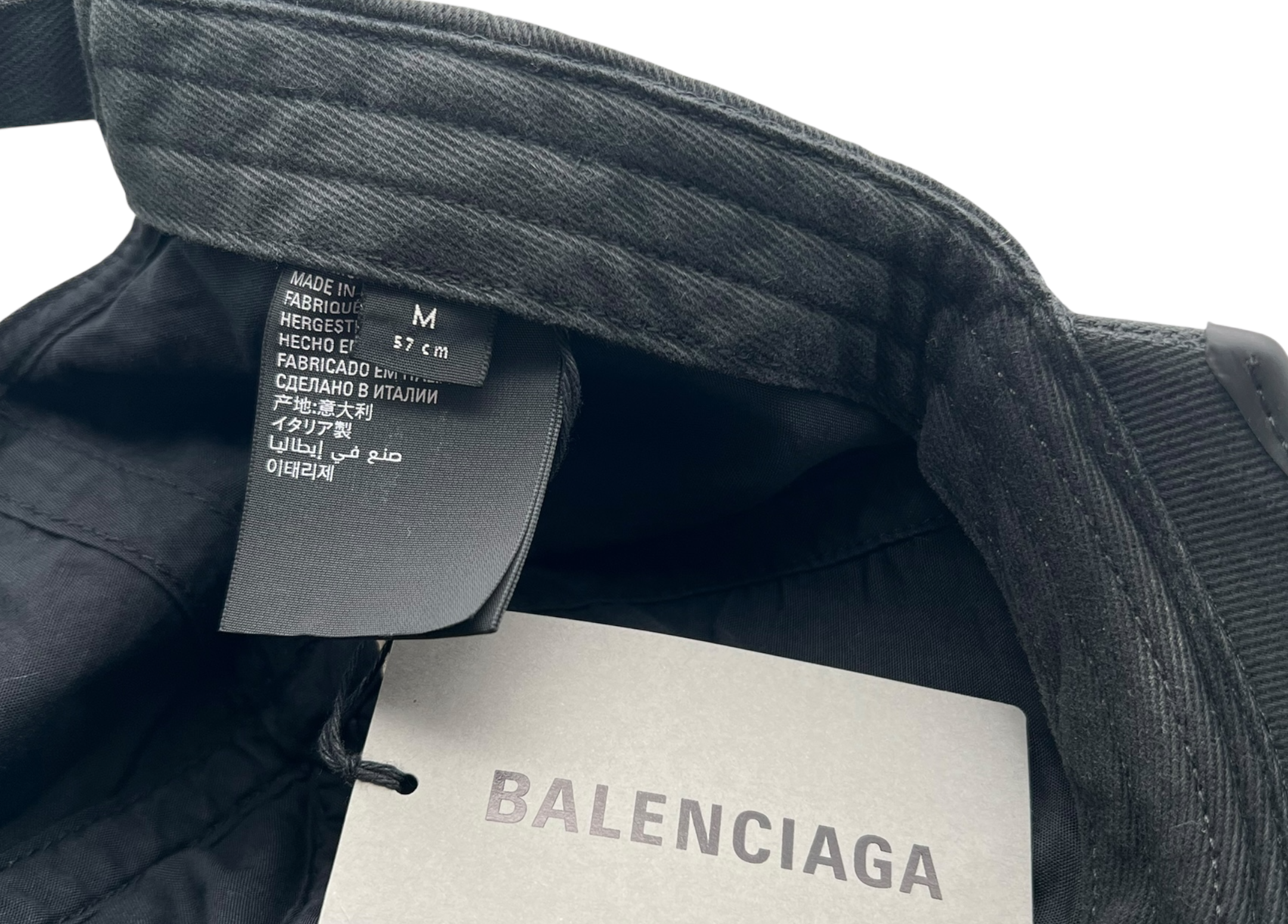 Balenciaga Cap COND NEW