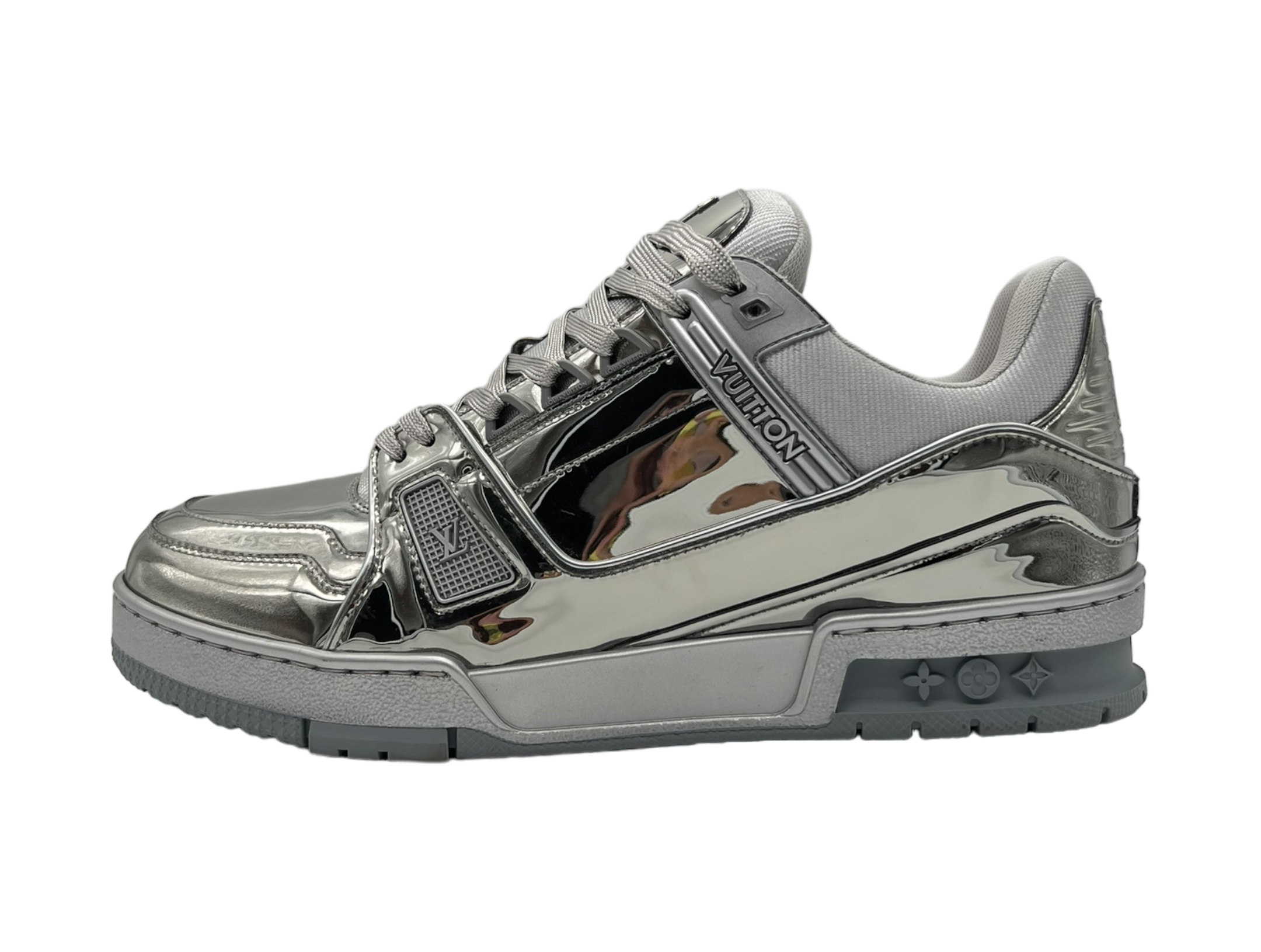 Louis Vuitton Trainer Chrome COND NEW (NO BOX)