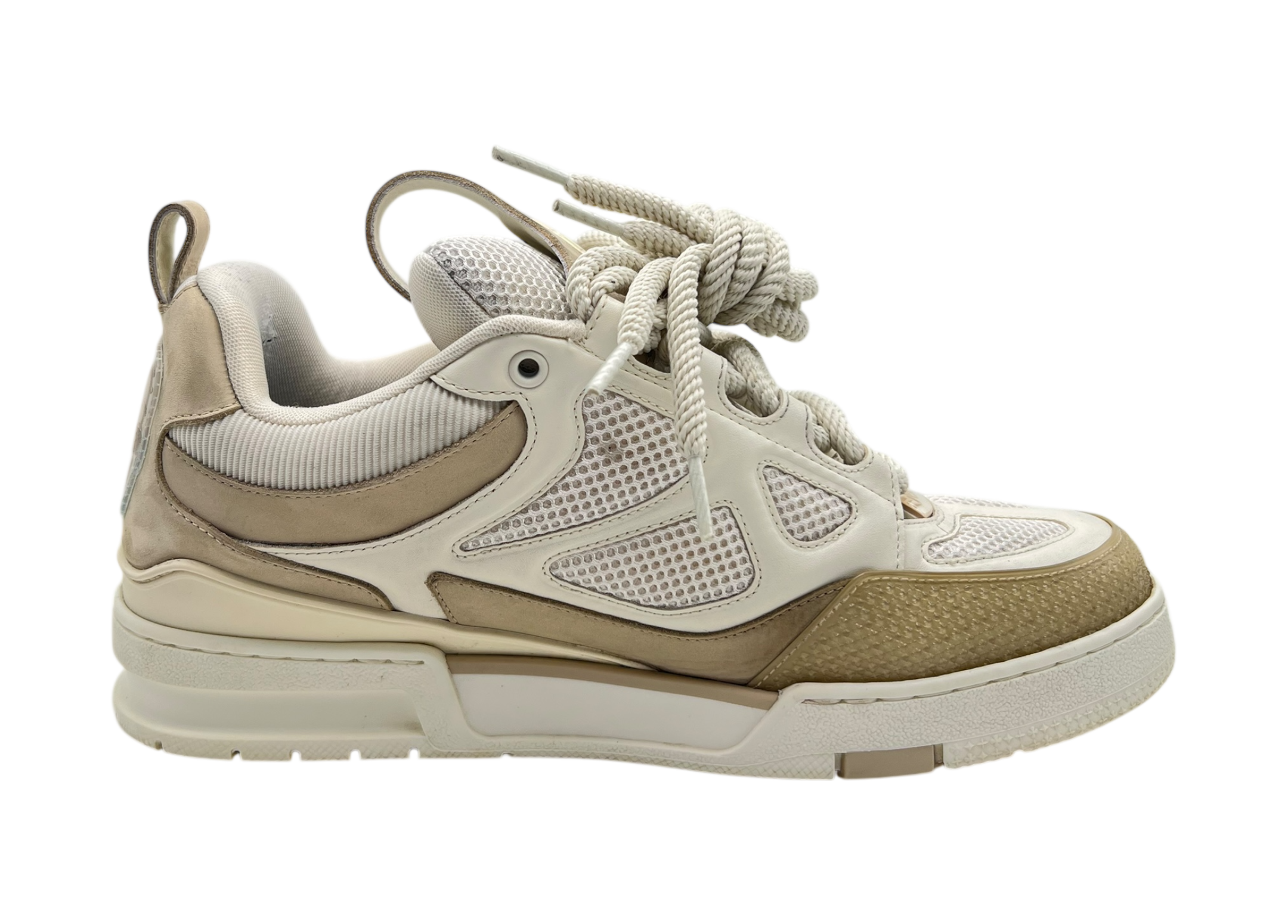 Louis Vuitton Skate Beige COND 9/10 (NO BOX)