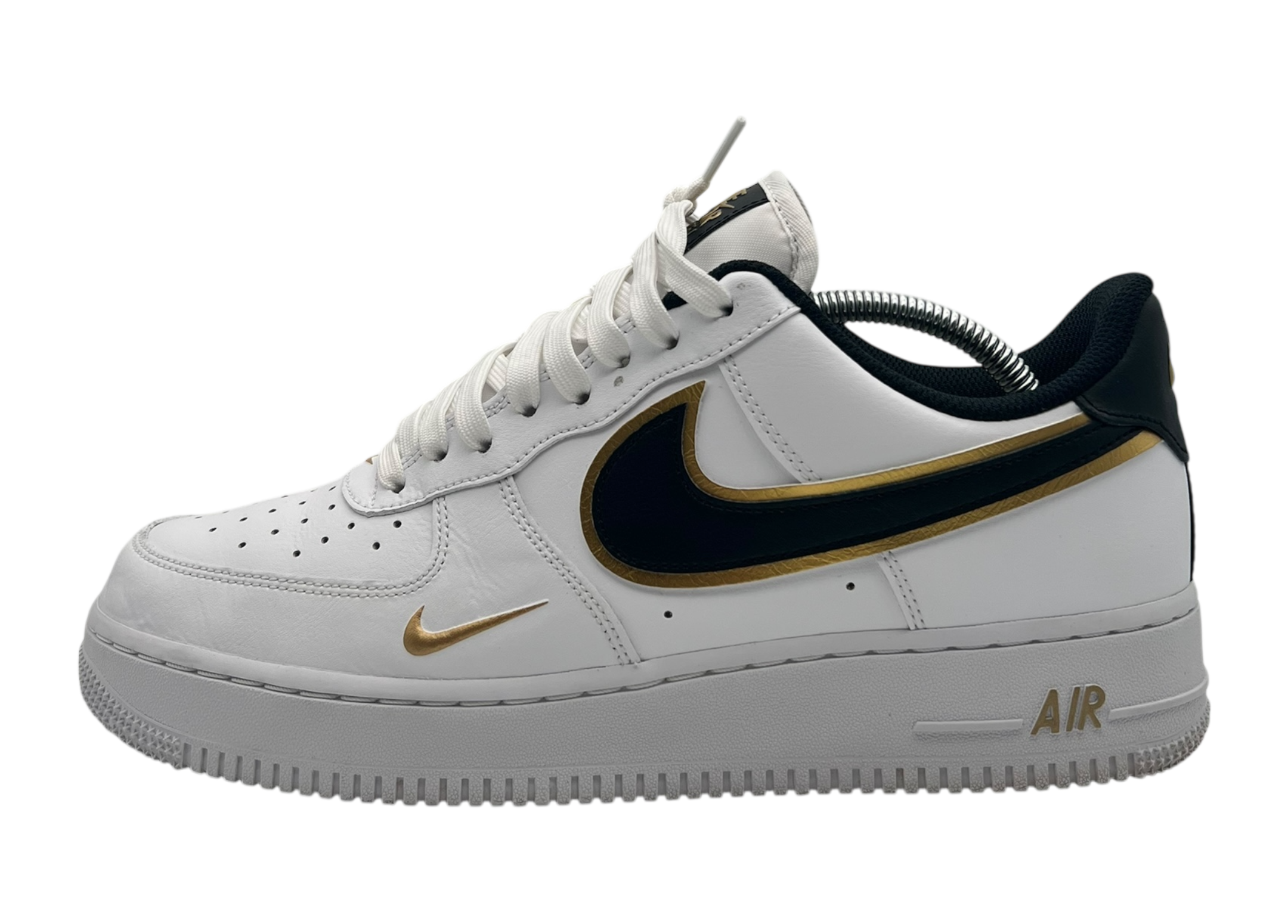 Air Force 1 Metallic Gold COND 8.8/10 (NO BOX)