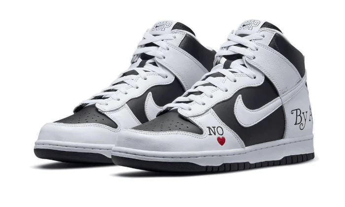 Dunk High SB Supreme By Any Means Black